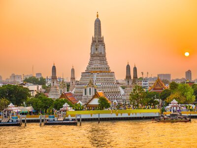 Temple of Dawn Wat Arun during sunset, on Thonburi bank of Chao Phraya River, Bangkok, Thailand