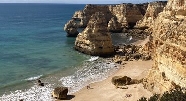 A Delightful Christmas on the Western Algarve